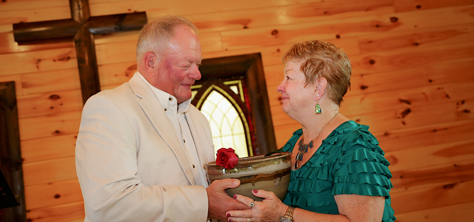 Moose Hollow Lodge | 50th Vow Renewal Ceremony | Sevierville, TN Photographer