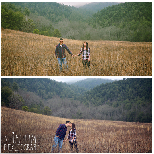 Cades-Cove-Family-Photographer-engagement-Proposal-Townsend-Gatlinburg-Pigeon-Forge-Knoxville-Smoky-Mountain-3