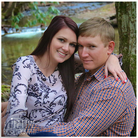 Cades-Cove-Marriage-Wedding-Proposal-Photographer-couple-Townsend-Pigeon-Forge-Gatlinburg-Smoky-Mountains-engagement-8