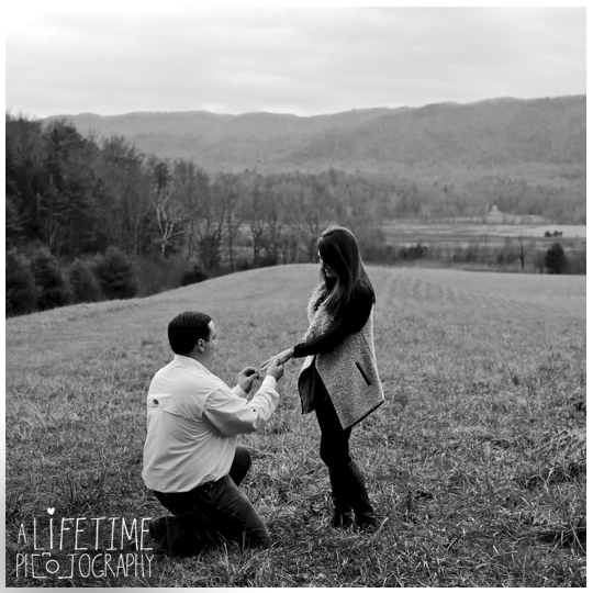 Cades-Cove-engagement-proposal-wedding-marriage-Townsend-Photographer-Gatlinburg-Pigeon-Forge-Knoxville-TN-Smoky-Mountain-3