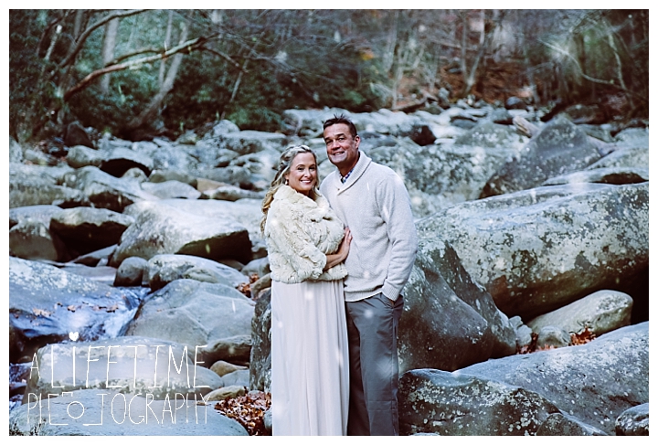 chimney-tops-picnic-area-wedding-family-photographer-gatlinburg-pigeon-forge-knoxville-sevierville-dandridge-seymour-smoky-mountains-townsend_0065