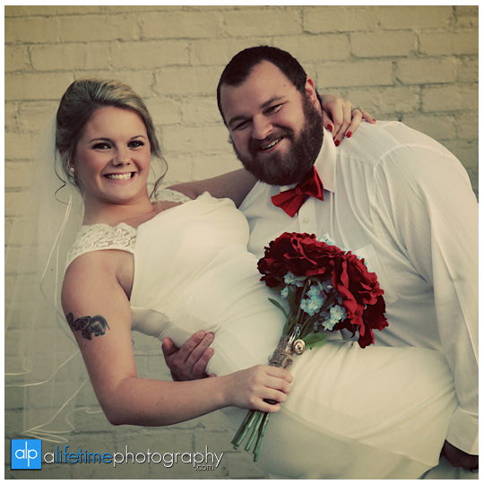 Crossville-TN-wedding-Train-Depot-Downtown-Knoxville-Bride-Bridal-party-reception-photographer-photography-17
