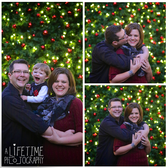 Downtown-Knoxville-Family-Photographer-Christmas-Krutch-Park-Market-Square-13