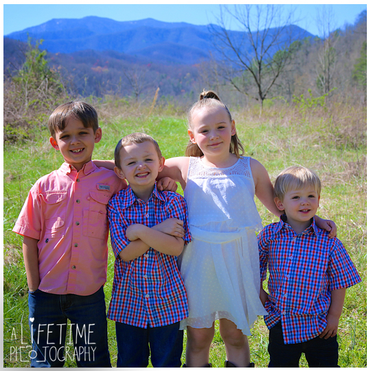 Emerts-Cove-Covered-Bridge-Family-Photographer-Smoky-Mountains-TN-Gatlinburg-Pigeon-Forge-Knoxville-TN-3