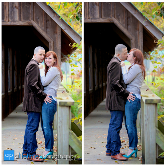 Emerts-Cove-Covered-Bridge-Gatlinburg-Pittman-Center-Sevierville-Pigeon-Forge-Anniversary-Pictures-cancer-livestrong-couple-Photographer-1
