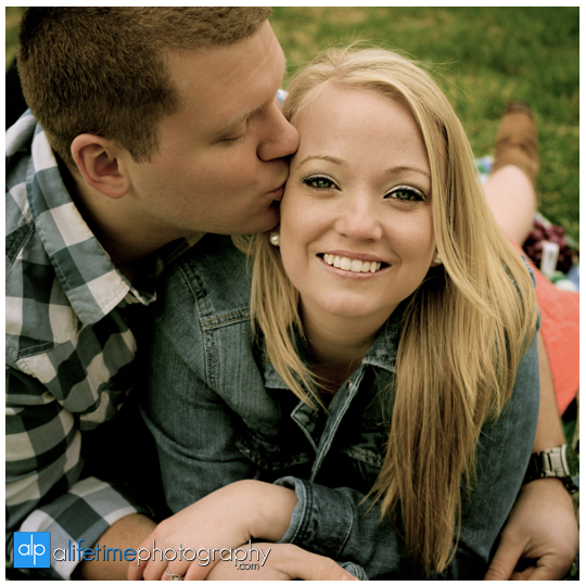 Engagement_Session-Engaged-Couple-Knoxville-TN-Volunteer-Landings_Downtown-Market-Square-UT-Gardens-Calhouns-On-The-River-Wedding_Photographer-Photography-Maryville-Clinton-Powell-Farragut-Seymour-Sevierville-Pigeon-Forge-Gatlinburg-Tennessee-12