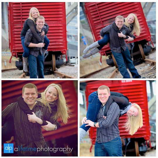 Engagement_Session-Engaged-Couple-Knoxville-TN-Volunteer-Landings_Downtown-Market-Square-UT-Gardens-Calhouns-On-The-River-Wedding_Photographer-Photography-Maryville-Clinton-Powell-Farragut-Seymour-Sevierville-Pigeon-Forge-Gatlinburg-Tennessee-5