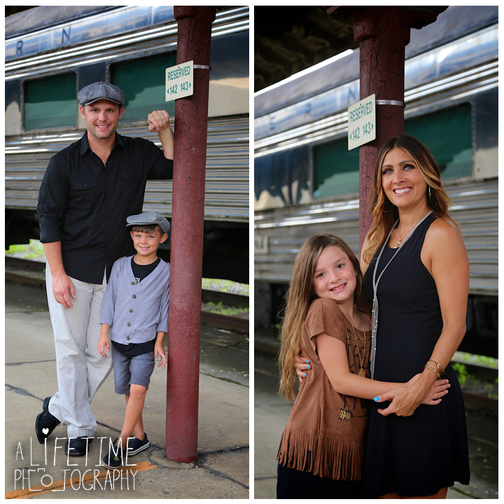 Family-Knoxville-Photographer-Southern-Railway-Staton-Downtown-Train-Kids-station-10