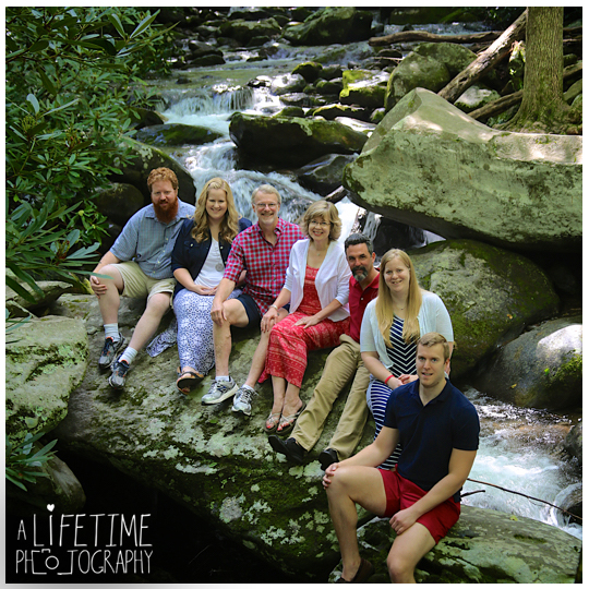 Family-Photographer-in-Gatlinburg-Pigeon-Forge-Smoky-Mountains-Sevierville-Knoxville-TN-4