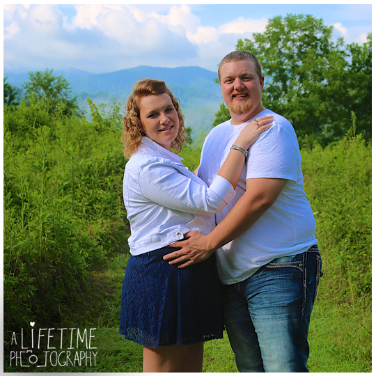 Family-photographer-kids-anniversary-couples-Gatlinburg-TN-Smoky-Mountains-Pigeon-Forge-Knoxville-Smokies-11