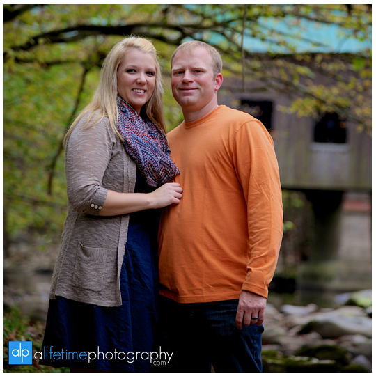 Family-pictures-in Gatlinburg-Emerts-Cove-Pittman-Center-Greenbrier-Smoky-Mountains-Pigeon-Forge-Photographer-kids-families-12