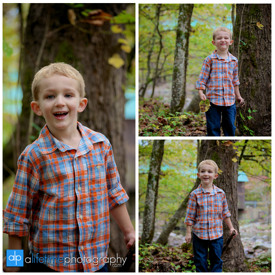Family-pictures-in Gatlinburg-Emerts-Cove-Pittman-Center-Greenbrier-Smoky-Mountains-Pigeon-Forge-Photographer-kids-families-13