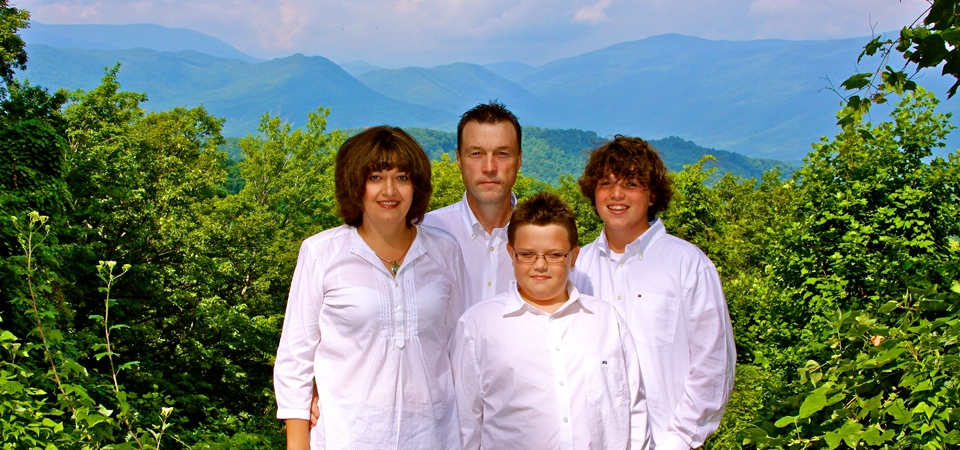 The Story Family | Gatlinburg, TN Photographer