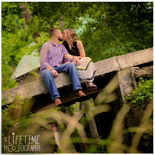 Gatlinburg-Pigeon-Forge-Marriage-wedding-proposal-Pittman-Center-Smoky-Mountains-Knoxville-Photographer-12