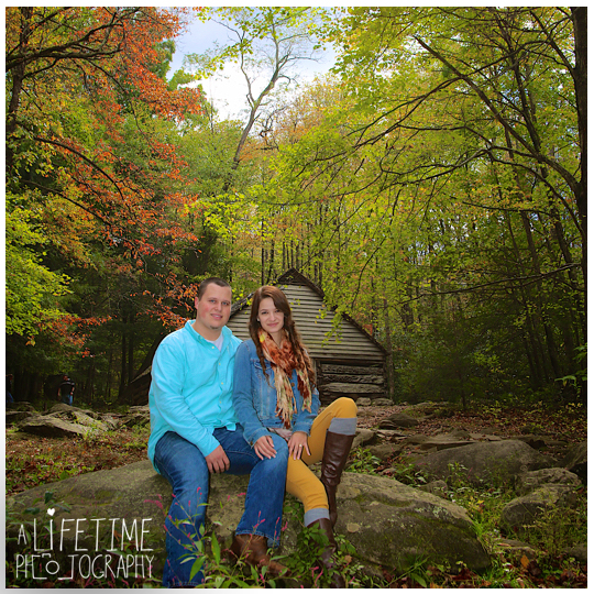 Gatlinburg-Sky-Lift-Marriage-proposal-engagement-Photographer-Pigeon-Forge-Smoky Mountains-10