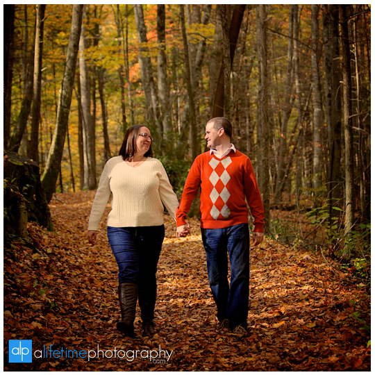 Gatlinburg-TN-Couple-Engagement-Session-Photographer-Pigeon-Forge-Smoky-Mountains-Motor-Nature-Trail-Fall-Autumn-Sevierville-TN-pictures-5