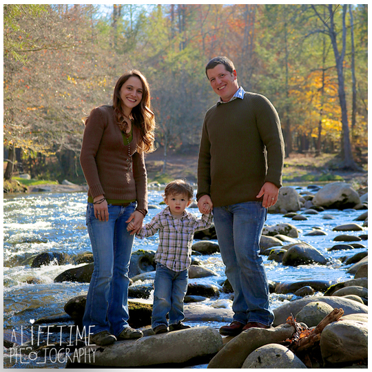 Gatlinburg-TN-Family-Photographer-kids-photos-Sevierville-Pigeon-Forge-TN-Smoky-Mountains-6