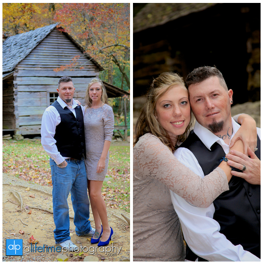 Gatlinburg-Wedding-Photographer-Pigeon-Forge-TN_Ogle-Place-Fall-Bride-Groom-cabin-Sevierville-Newport-Cosby-Wears-Valley-Townsend-Couple-Anniversary-2