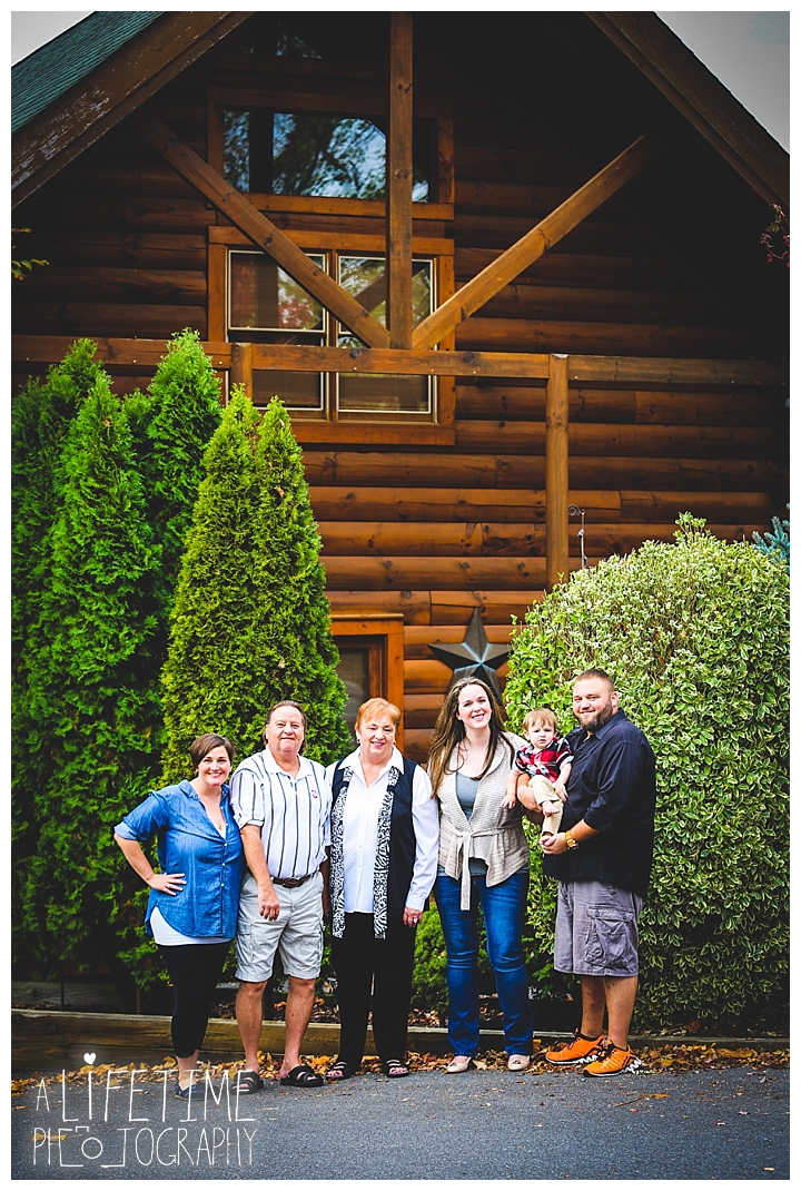 gatlinburg-photographer-pigeon-forge-family-wedding-kids-senior-sevierville-cabin-fever-smoky-mountains-knoxville-townsend-wears-valley-seymour_0039