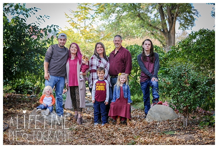 gatlinburg-photographer-pigeon-forge-family-wedding-kids-senior-sevierville-cabin-fever-smoky-mountains-knoxville-townsend-wears-valley-seymour_0057