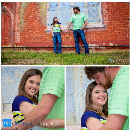 Johnson_City-Downtown-Jonesborough-Kingsport-Bristol-Tri-Cities-TN_engagement-Engaged_Couple-Photographer-Knoxville-Photography-Pigeon-Forge-Gatlinburg-Tennessee-Pictures