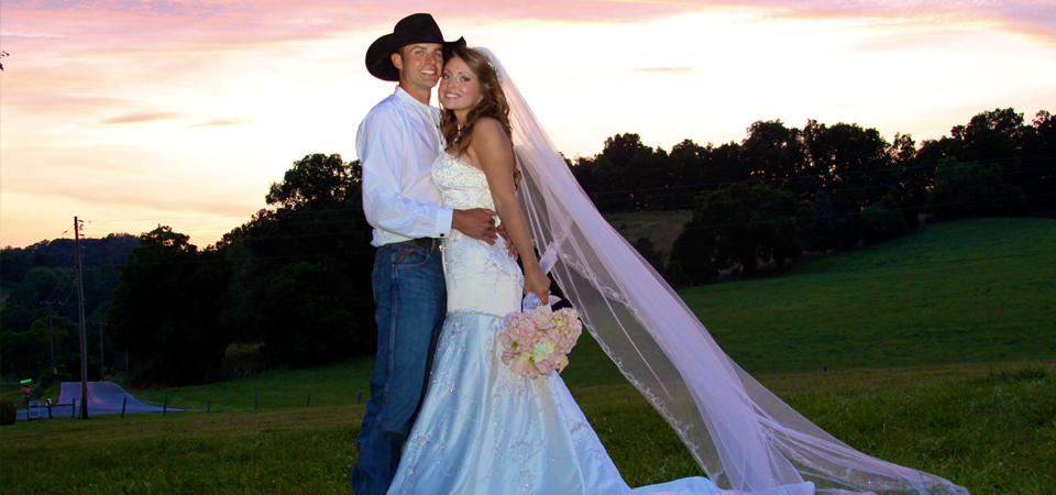 Daniel + Erin Brant Wedding | Country Theme | Johnson City, TN