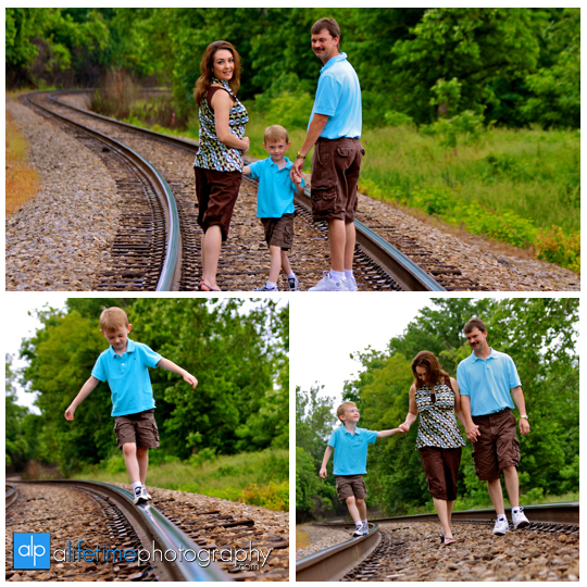 Johnson_City_family_Photographer_Kingsport_Bristol_TN_Tri_Cities_Kids_Photography_Spring_Session_Children_Pictures