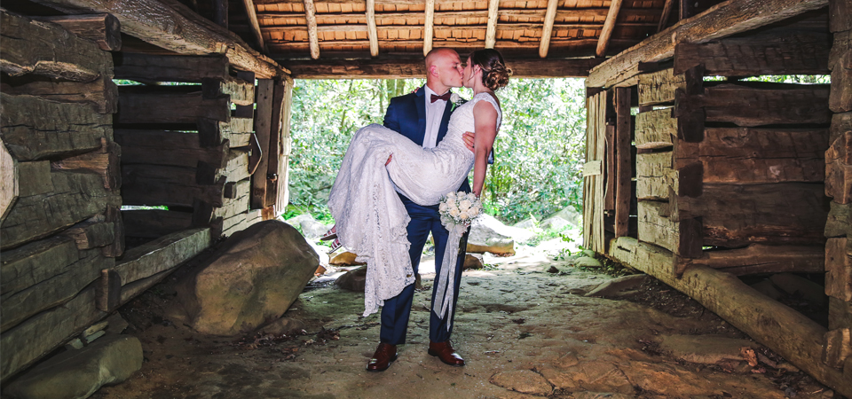 Jonathan + Laura | Newlyweds | Smoky Mountains Photographer