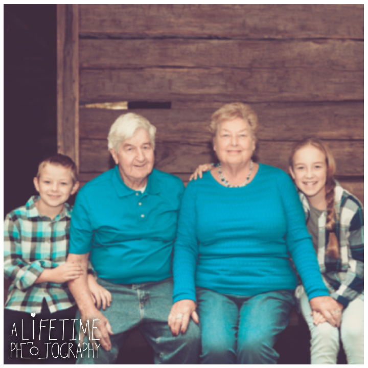noah-bud-ogle-place-family-reunion-50th-anniversary-photographer-photos-pictures-gatlinburg-pigeon-forge-sevierville-knoxville-2