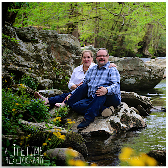 Post-wedding-photos-photographer-couple-anniversary-pictures-photo-session-shoot-Emerts-Cove-Smoky-Mountains-Gatlinburg-Pigeon-Forge-Sevierville-TN-Knoxville-Pittman-Center-11