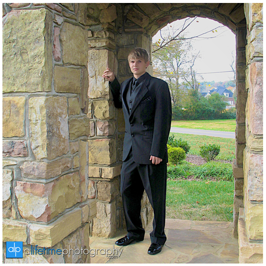 Prom-Photographer-Pigeon-Forge-Gatlinburg-Knoxville-Chattanooga-Senior-Photography-Johnson-City-Kingsport-Bristol-Tri_Cities-Greeneville-Pictures-Tux-2