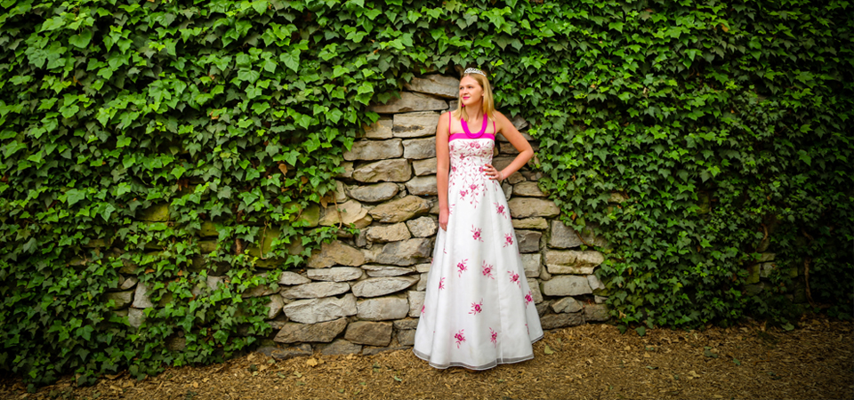 Suzanne | Botanical Gardens | Knoxville Photographer