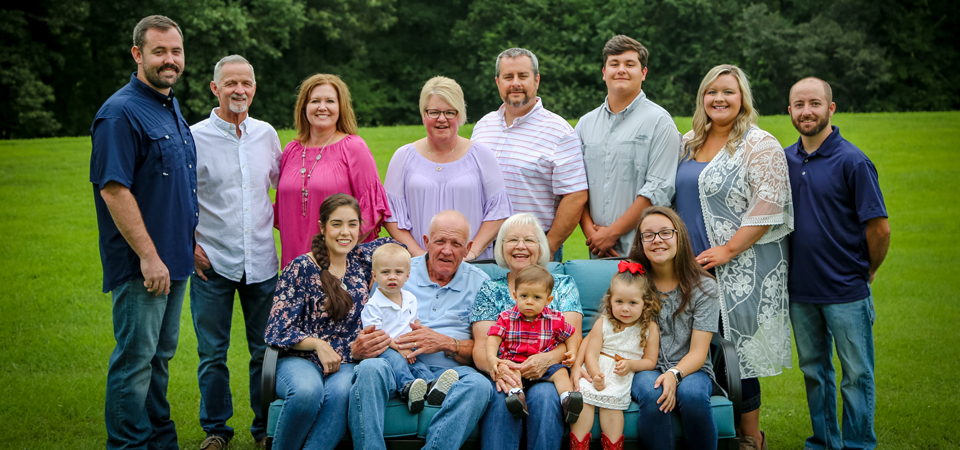 Family Gathering at Home | Seymour TN | Family Photographer