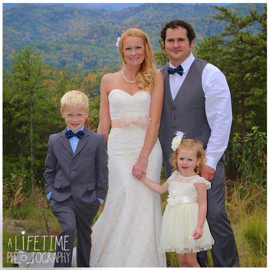 Smoky-Mountain-Wedding-Gatlinburg-Photographer-bride-groom-Pigeon-Forge-Sevierville-12