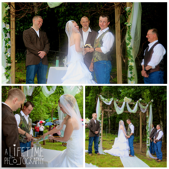 Starkey-town-cove-wedding-venue-photographer-Pigeon-Forge-Gatlinburg-TN-Sevierville-Knoxville-Smoky-Mountains-national-park-outdoor-ceremony-newlywed-bride-groom-18