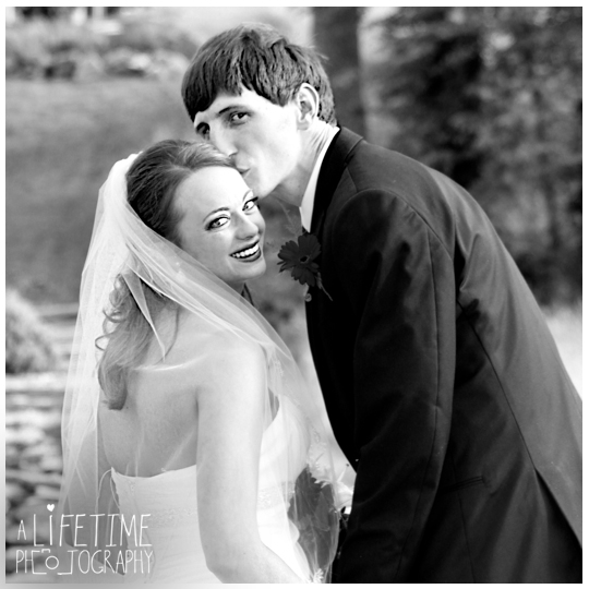 The Barn Event Center of The Smokies Wedding Photographer in Townsend TN Gatlinburg Sevierville Pigeon Forge Knoxville Maryville-photography-23
