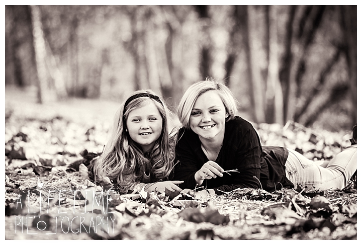the-island-family-photographer-gatlinburg-pigeon-forge-knoxville-sevierville-dandridge-seymour-smoky-mountains-townsend-baby-photos-session-professional_0039