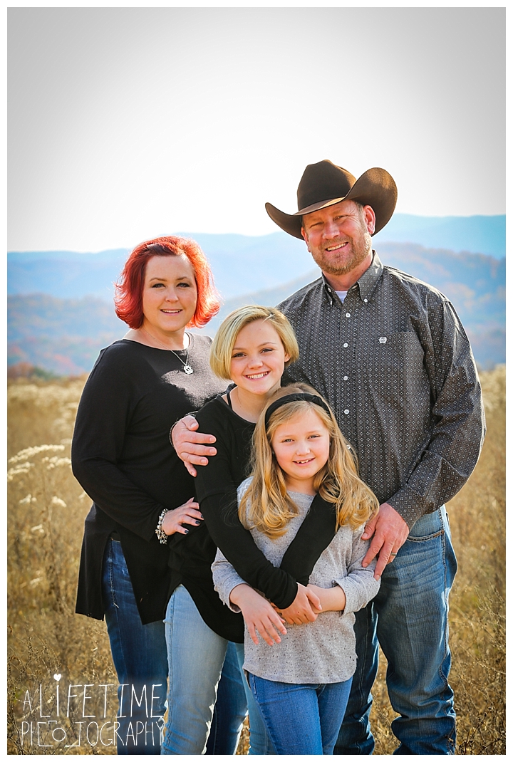 the-island-family-photographer-gatlinburg-pigeon-forge-knoxville-sevierville-dandridge-seymour-smoky-mountains-townsend-baby-photos-session-professional_0042