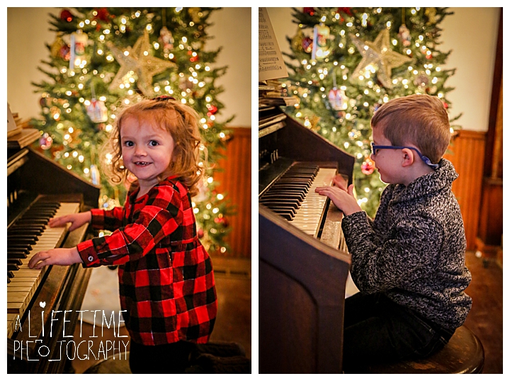The Ivey House Seymour Event Wedding Venue Christmas Photos Family Session Seymour Photographer Knoxville Maryville Sevierville kids vintage home