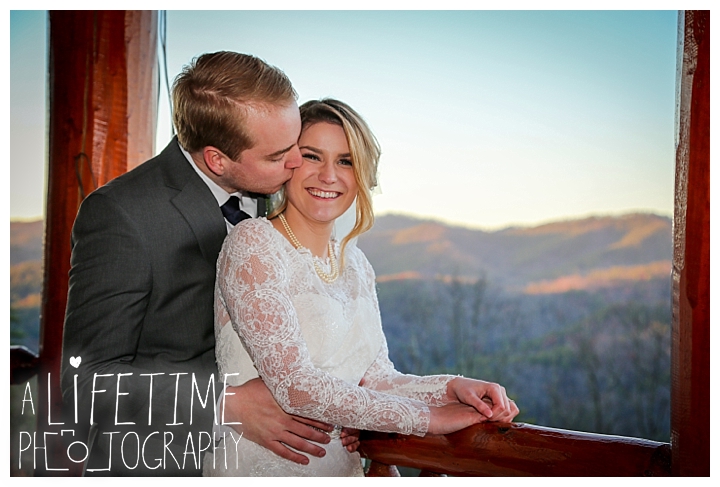 Wedding Brothers Cove Photographer Gatlinburg-Pigeon-Forge-Knoxville-Sevierville-Dandridge-Seymour-Smoky-Mountains-Townsend-Photos-Greenbriar Session-Professional-Maryville_0312