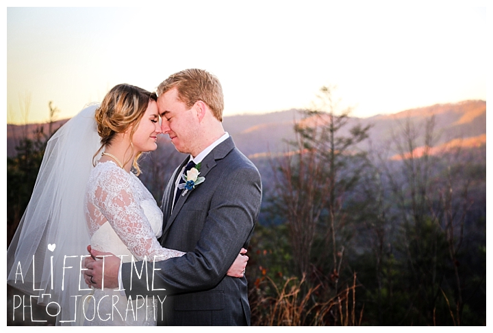 Wedding Brothers Cove Photographer Gatlinburg-Pigeon-Forge-Knoxville-Sevierville-Dandridge-Seymour-Smoky-Mountains-Townsend-Photos-Greenbriar Session-Professional-Maryville_0315