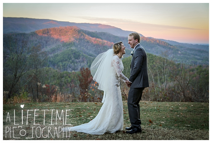 Wedding Brothers Cove Photographer Gatlinburg-Pigeon-Forge-Knoxville-Sevierville-Dandridge-Seymour-Smoky-Mountains-Townsend-Photos-Greenbriar Session-Professional-Maryville_0321