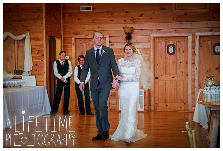 Wedding Brothers Cove Photographer Gatlinburg-Pigeon-Forge-Knoxville-Sevierville-Dandridge-Seymour-Smoky-Mountains-Townsend-Photos-Greenbriar Session-Professional-Maryville_0324