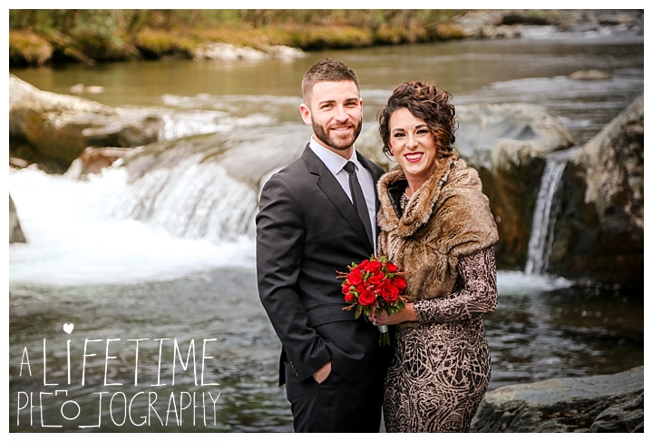 Wedding Newlywed Photographer Gatlinburg-Pigeon-Forge-Knoxville-Sevierville-Dandridge-Seymour-Smoky-Mountains-Townsend-Photos-Greenbriar Session-Professional-Maryville_0210