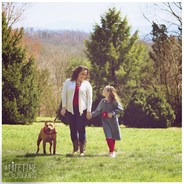 dog-pet-photography-photos-photographer-family-kids-Knoxville-Botanical-Gardens-10