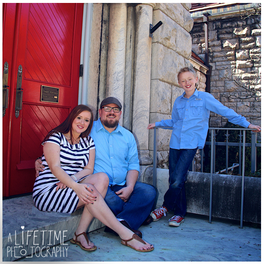 downtown-Knoxville-Market-Square-Family-Photographer-Photo-Shoot-12