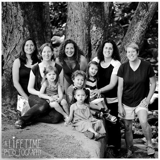 kids-families-family-photographer-Gatlinburg-Pigeon-Forge-Sevierville-Smoky-Mountains-Mynatt-Park-Knoxville-Strawberry-Plains-Seymour-Townsend-Dandridge-11