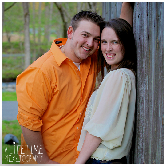 marriage-proposal-secret-photographer-on-top-of-the-space-needle-mountain-view-Gatlinburg-Pigeon-Forge-Sevierville-Townsend-Knoxville-TN-surprise-engagement-wedding-21