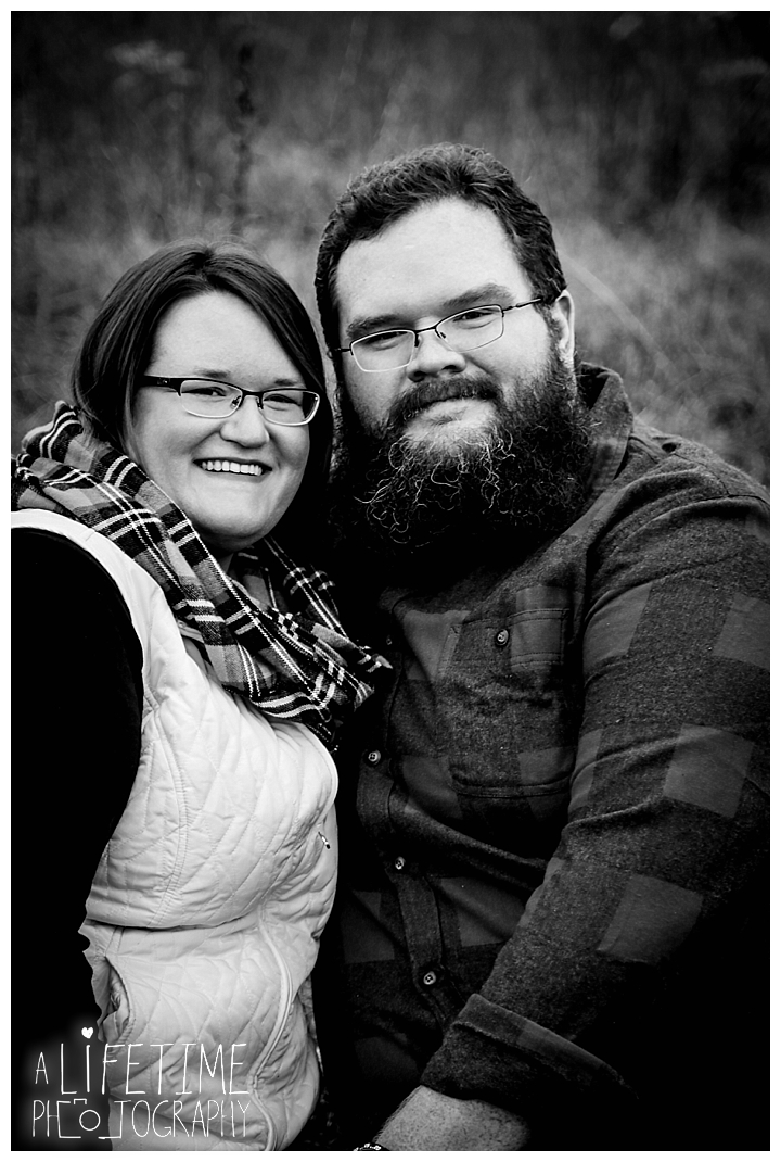 one-year-anniversary-photospatriot-park-townsend-photographer-family-gatlinburg-pigeon-forge-knoxville-sevierville-dandridge-seymour-smoky-mountains-couple_0064