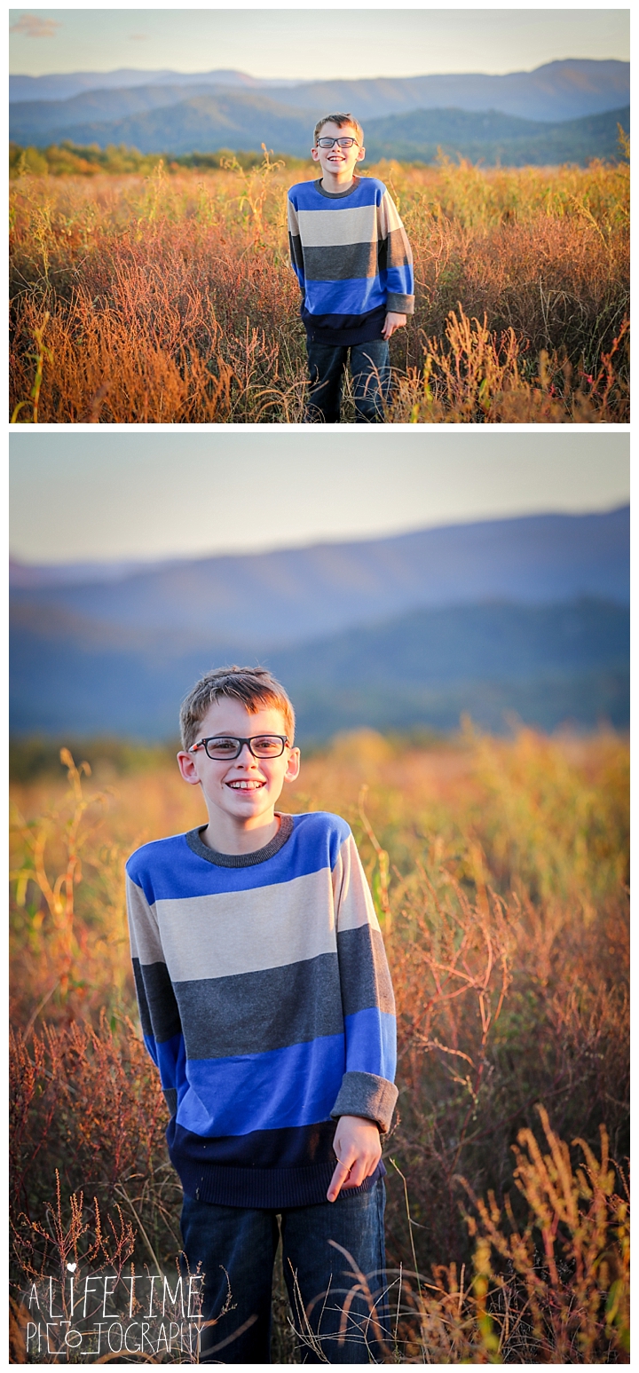 photographer-gatlinburg-pigeon-forge-knoxville-family-smoky-mountains-sunset-pictures-kids-senior-wedding-patriot-park-old-mill-waterfall_0081